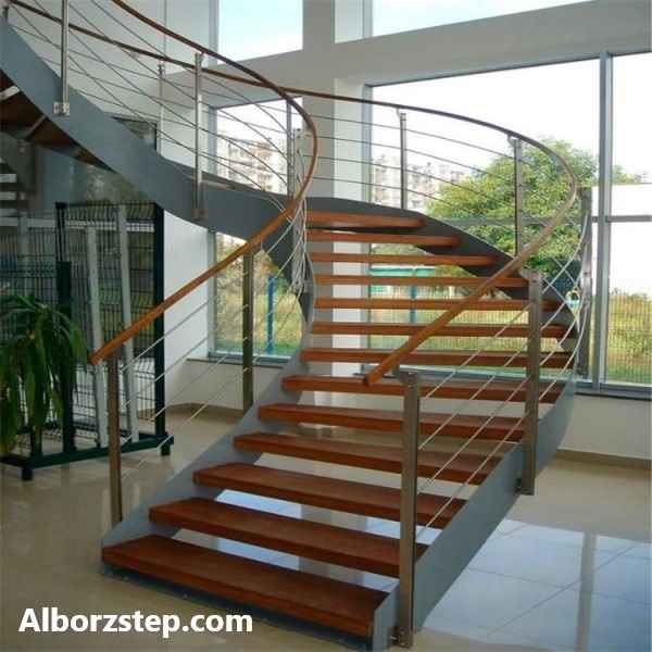 ساخت و اجرای پله محور وسط در تهران - البرز استپ