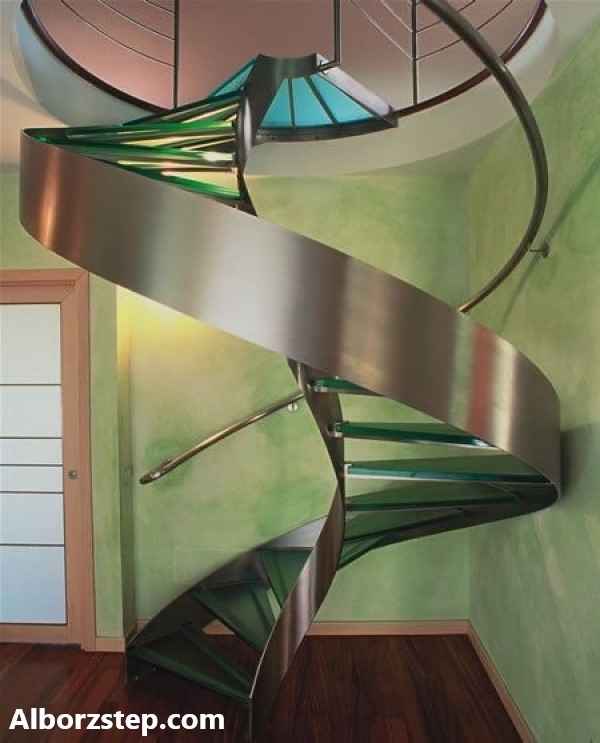 بهترین سازنده پله های مارپیچ در کرج - البرز استپ
