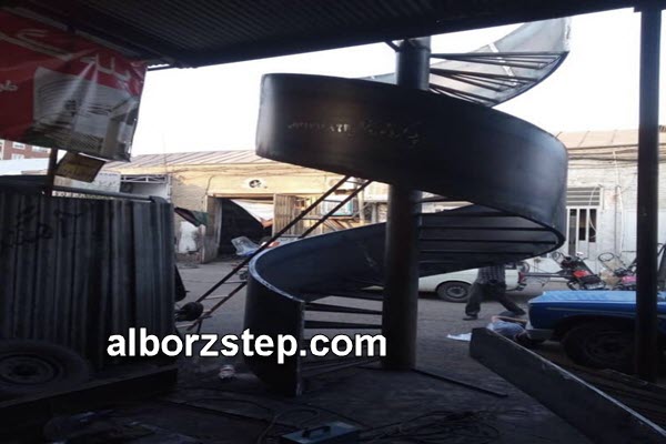 نحوه ساخت پله گرد فلزی | البرز استپ
