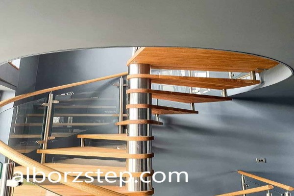 عوامل تاثیر گذار بر هزینه پله گرد | البرز استپ