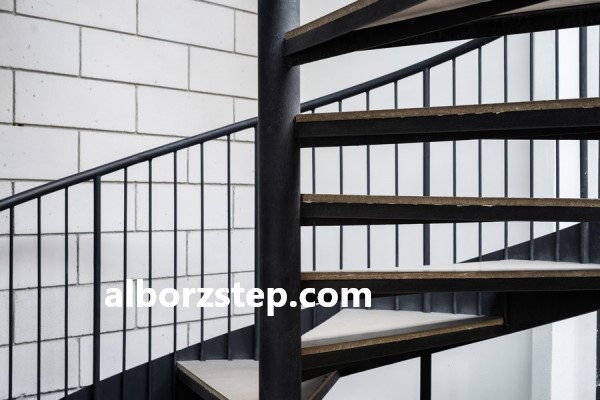 بهترین پله های معلق دوبلکس فلزی | البرز استپ