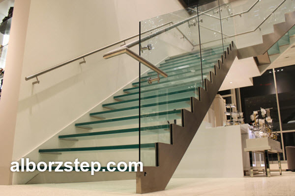 عوامل موثر بر هزینه ساخت پله دوبلکس شیشه ای | البرز استپ