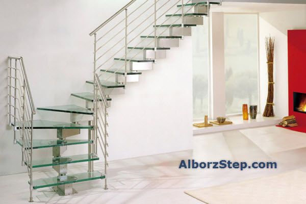 طراحی و ساخت پله دوبلکس شیشه ای در استان البرز