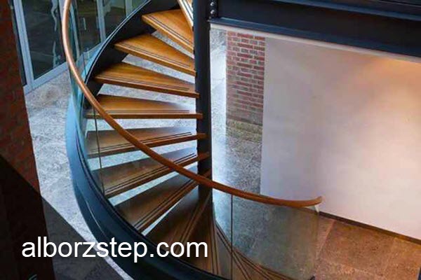 طراحی و اجرای پله گرد در کرج | البرز استپ