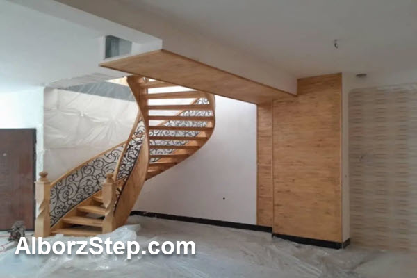 اهمیت انتخاب بهترین شرکت ساخت پله دوبلکس در تهران